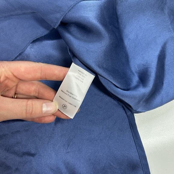 ATM Silk Round Neck Pullover Tank Top Women’s Small Blouse Blue Blouse - Picture 6 of 7